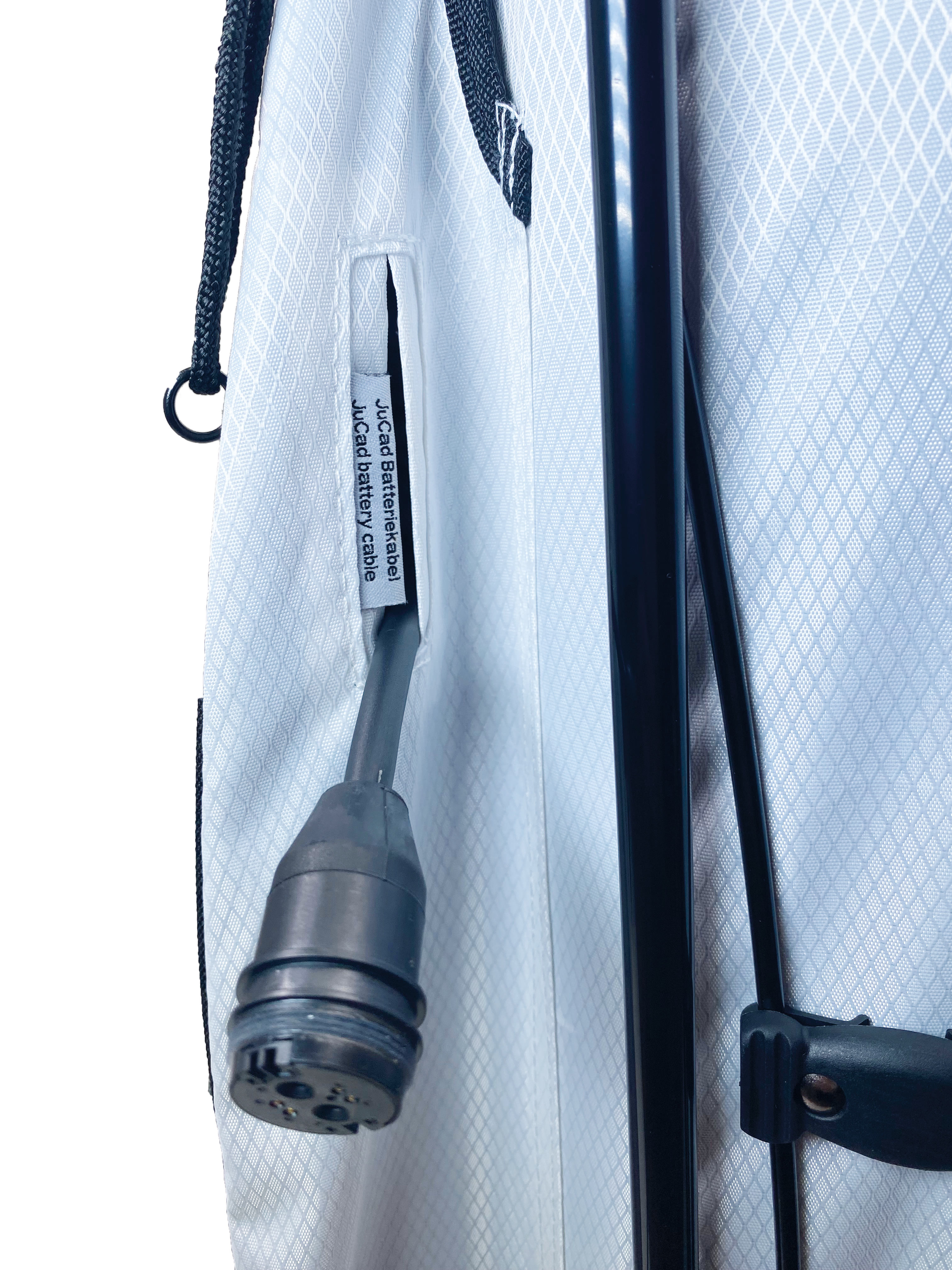 Beispiel Auslass Powerpack-Kabel